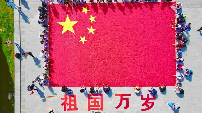 抢抓“黄金期” 航道疏浚忙